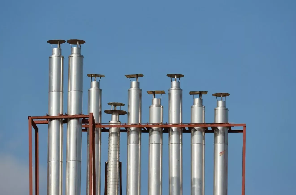 Monitoring stack emissions with e-nose